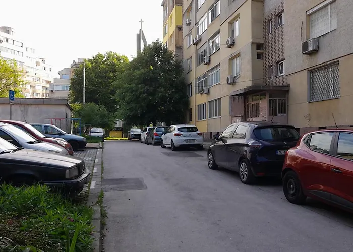 Slivnitsa 105 דירה וארנה